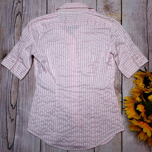 New York and Company Stretch Button Down XS - Picture 2 of 5